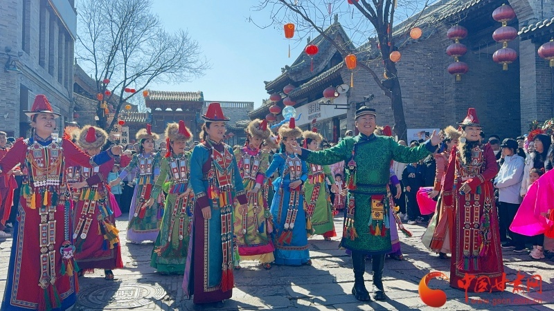 裕固族非遗歌舞亮相忻州古城马年新春共赏民族文化盛宴(图1) 裕固族非遗歌舞亮相忻州古城马年新春共赏民族文化盛宴(图1)